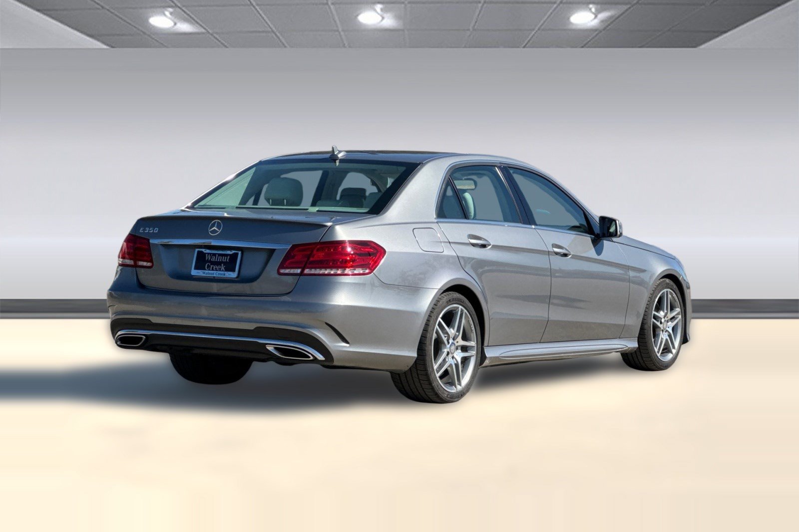 Used 2014 Mercedes-Benz E 350 Sedan image 9