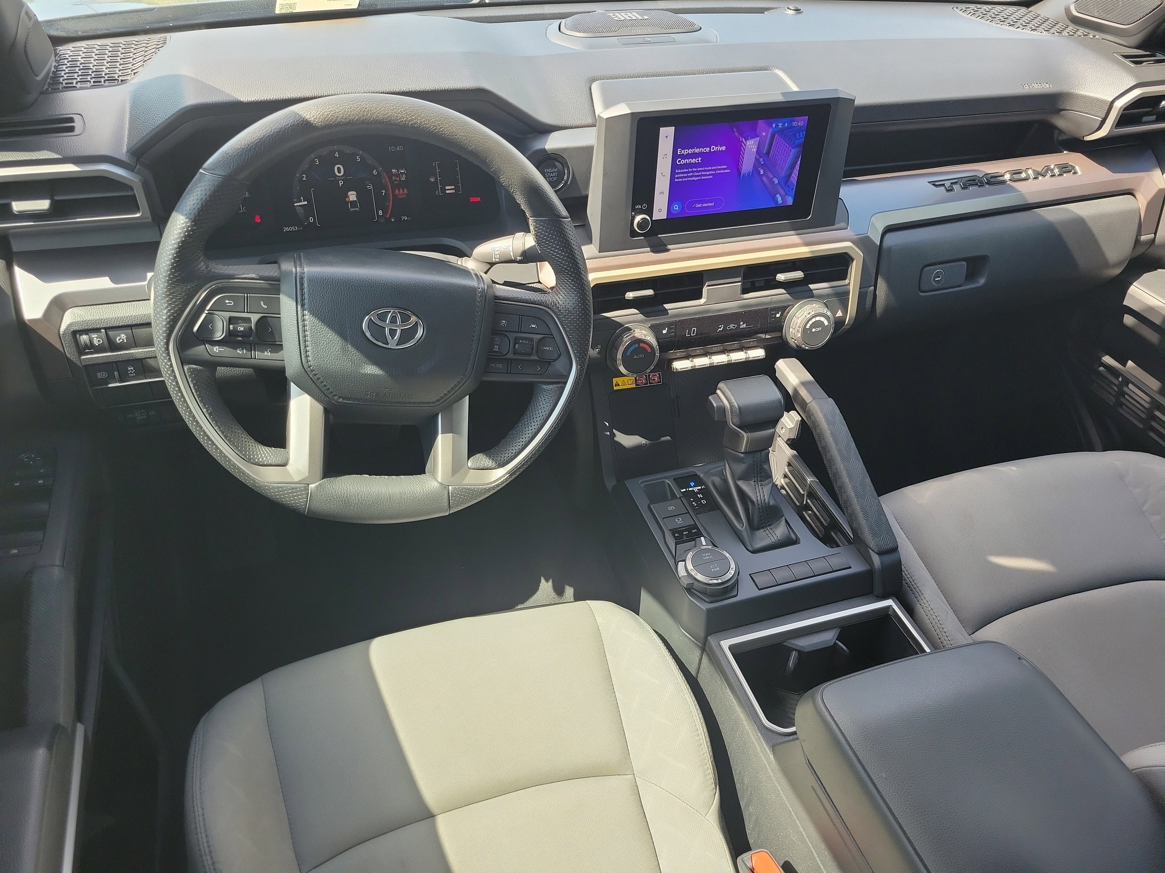 Used 2024 Toyota Tacoma SR5 AWD/4WD image 13