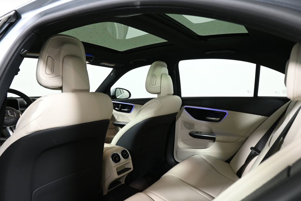 Certified 2025 Mercedes-Benz C 300 4MATIC Sedan image 32