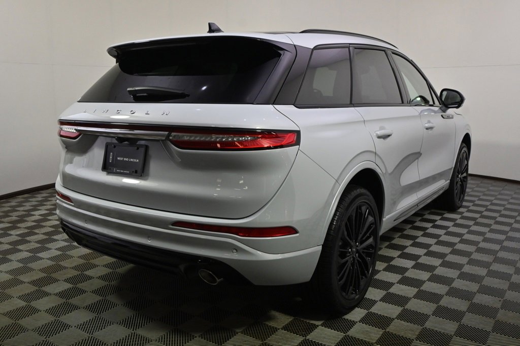 New 2026 Lincoln Corsair Premiere image 6