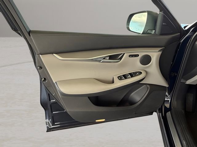 Used 2024 INFINITI QX50 Luxe image 15