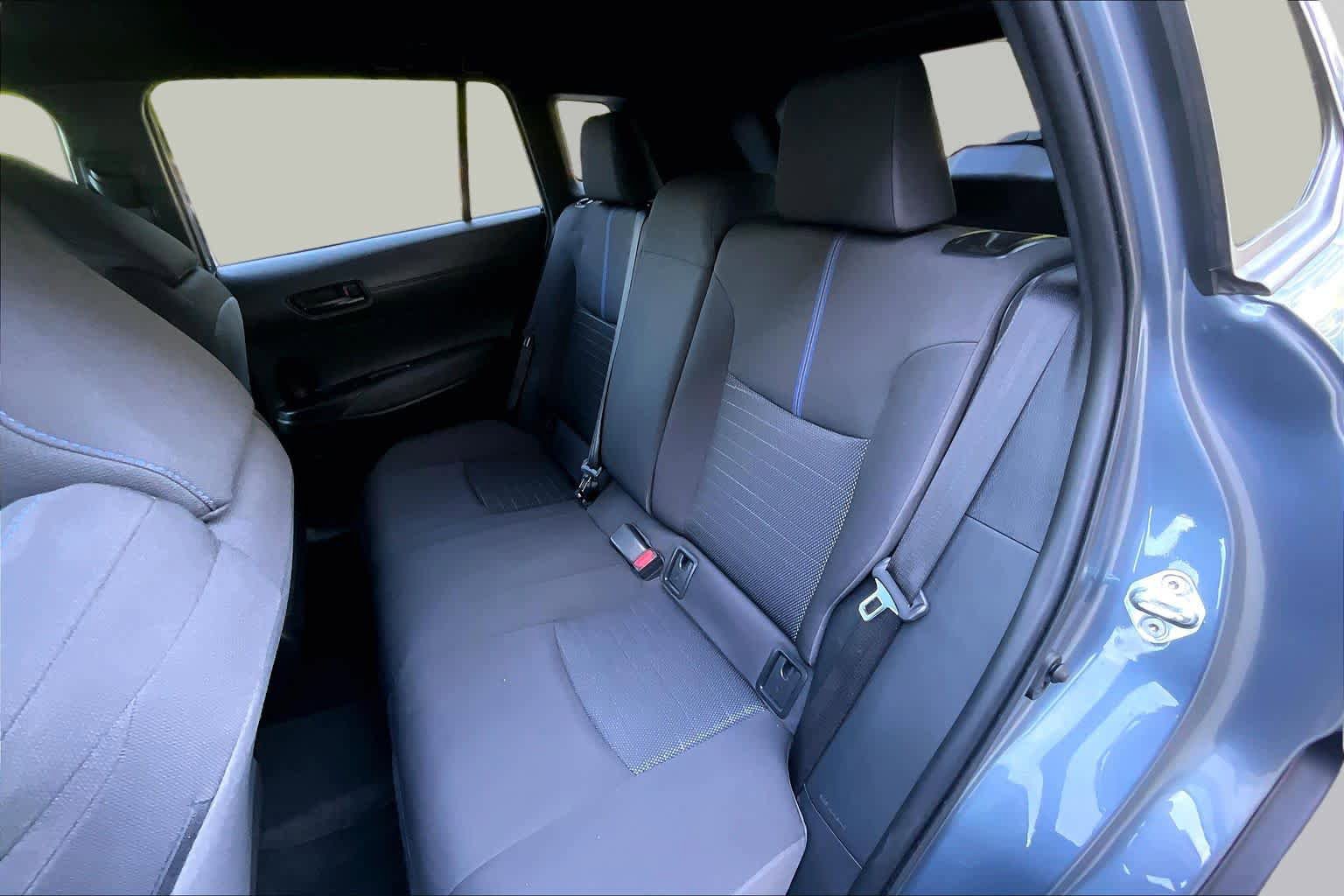 Used 2023 Toyota Corolla Cross AWD Hybrid image 20