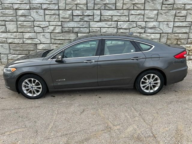 Used 2019 Ford Fusion SEL image 3