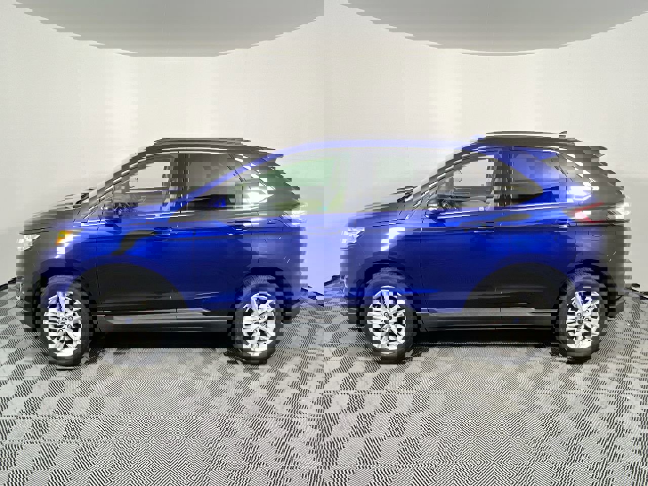 Used 2015 Ford Edge SEL image 8