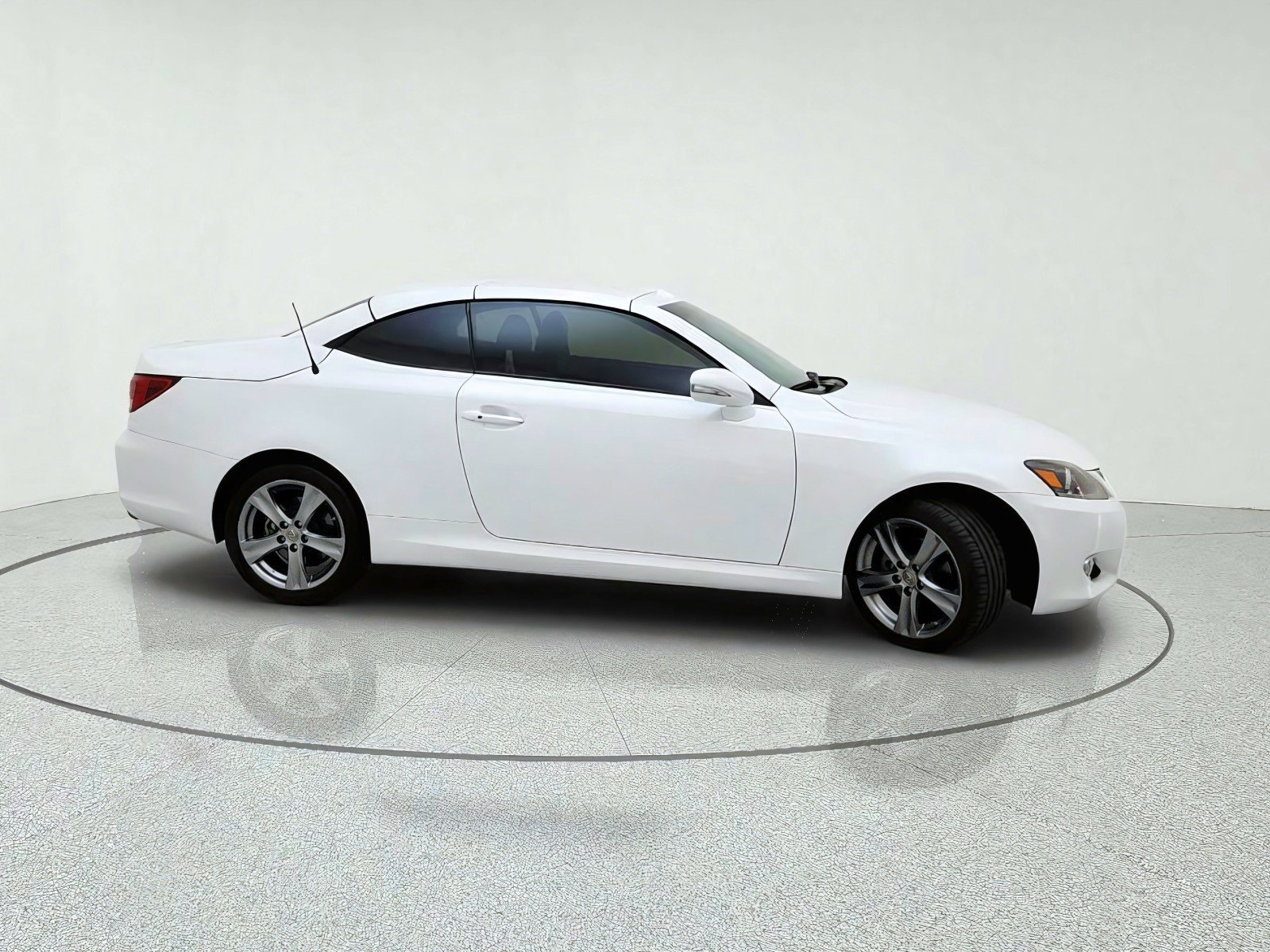 Used 2013 Lexus IS 250C RWD image 6