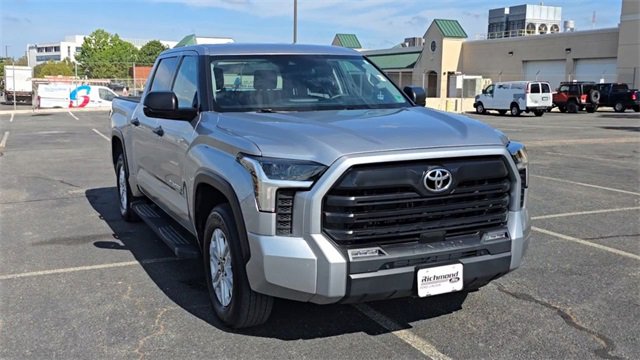 Used 2022 Toyota Tundra SR5 image 3