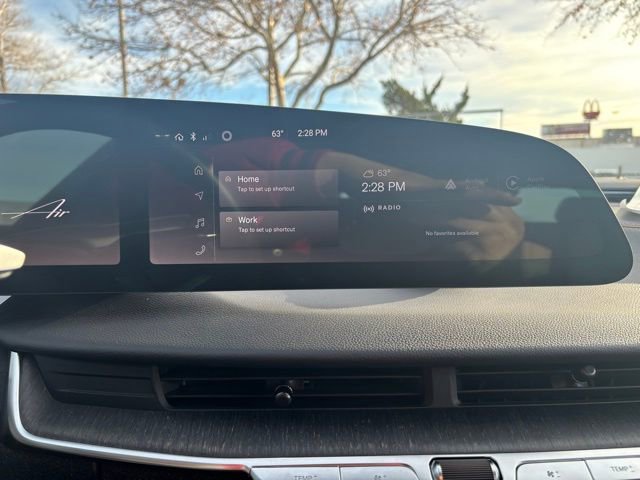 Used 2023 Lucid Air Touring image 16