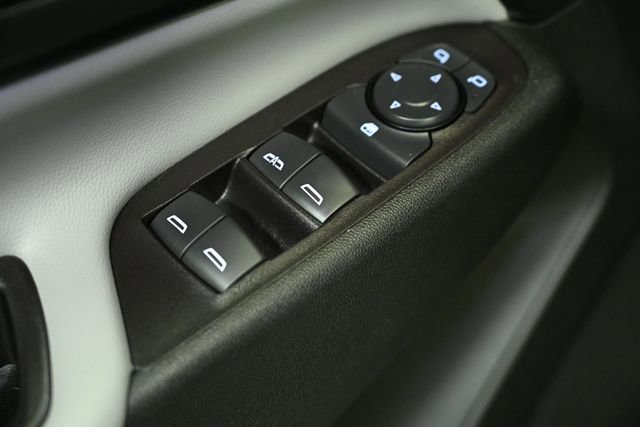 Used 2021 Chevrolet Equinox LS w/ LPO, Blackout Package image 43