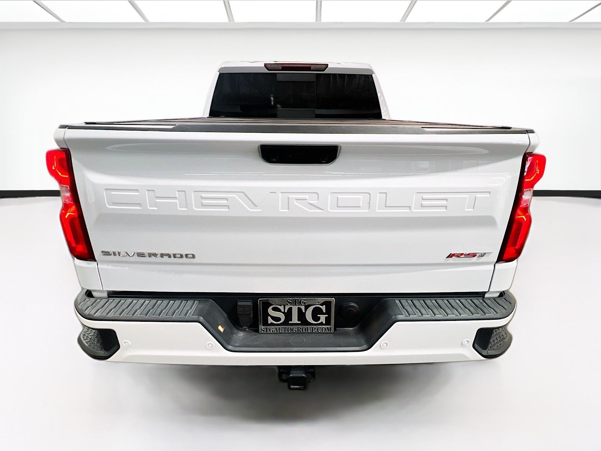 Used 2024 Chevrolet Silverado 1500 RST w/ Convenience Package II AWD/4WD image 5
