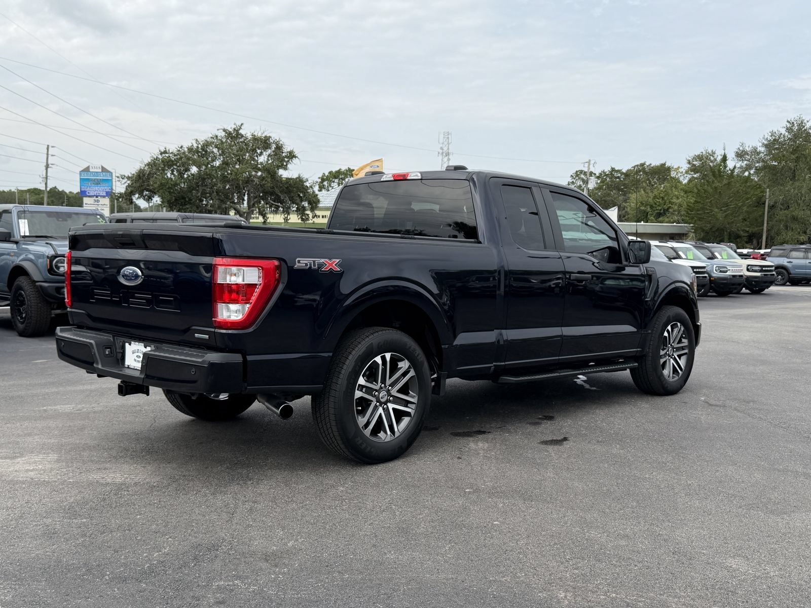 Certified 2023 Ford F150 XL w/ STX Appearance Package RWD image 5