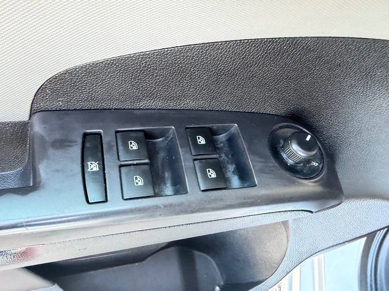 Used 2014 Chevrolet Sonic LTZ FWD image 19