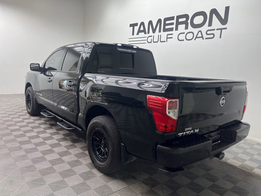 Used 2020 Nissan Titan S w/ Accessory Utility Package RWD image 8