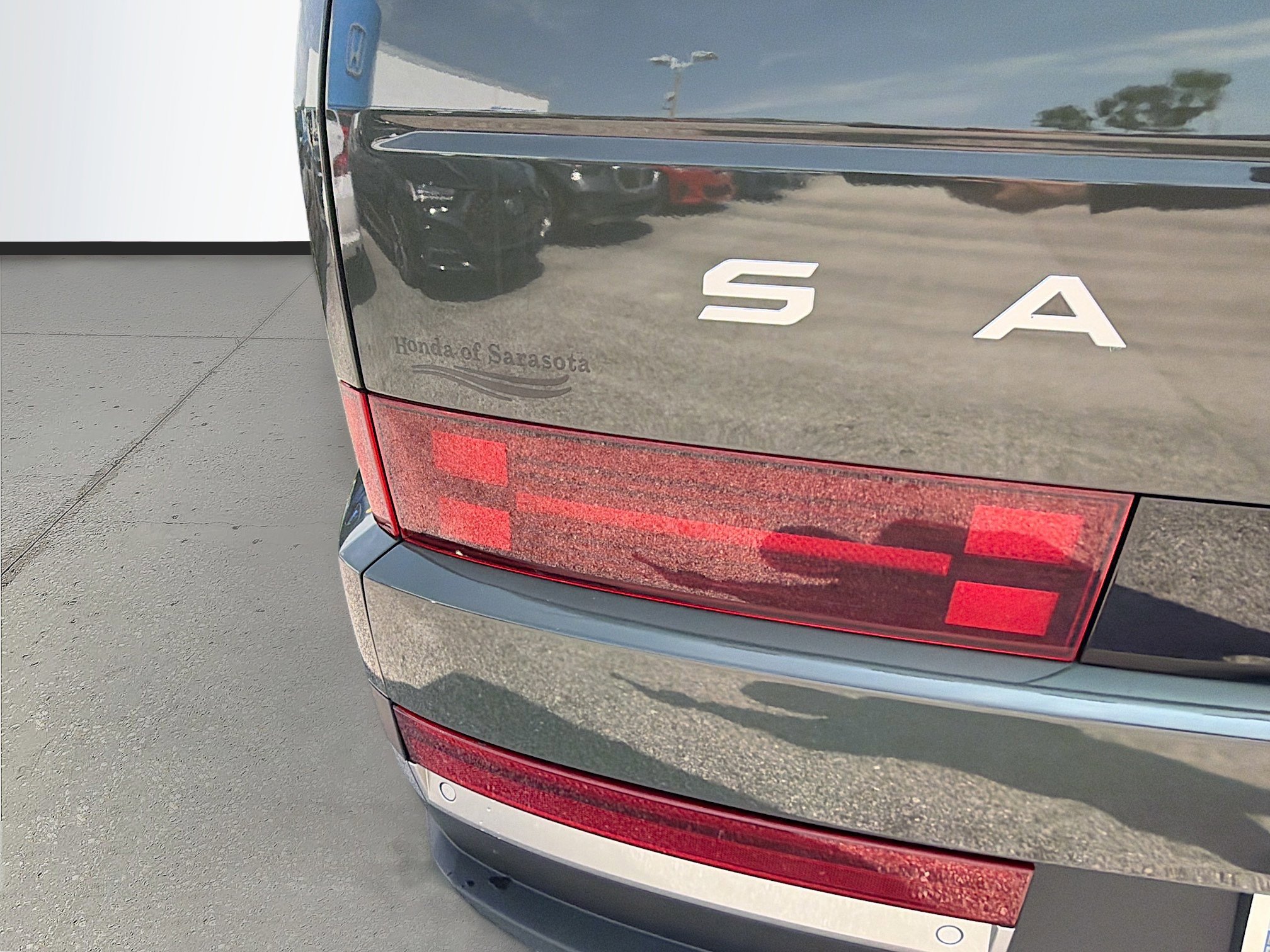 Used 2024 Hyundai Santa Fe Limited image 12