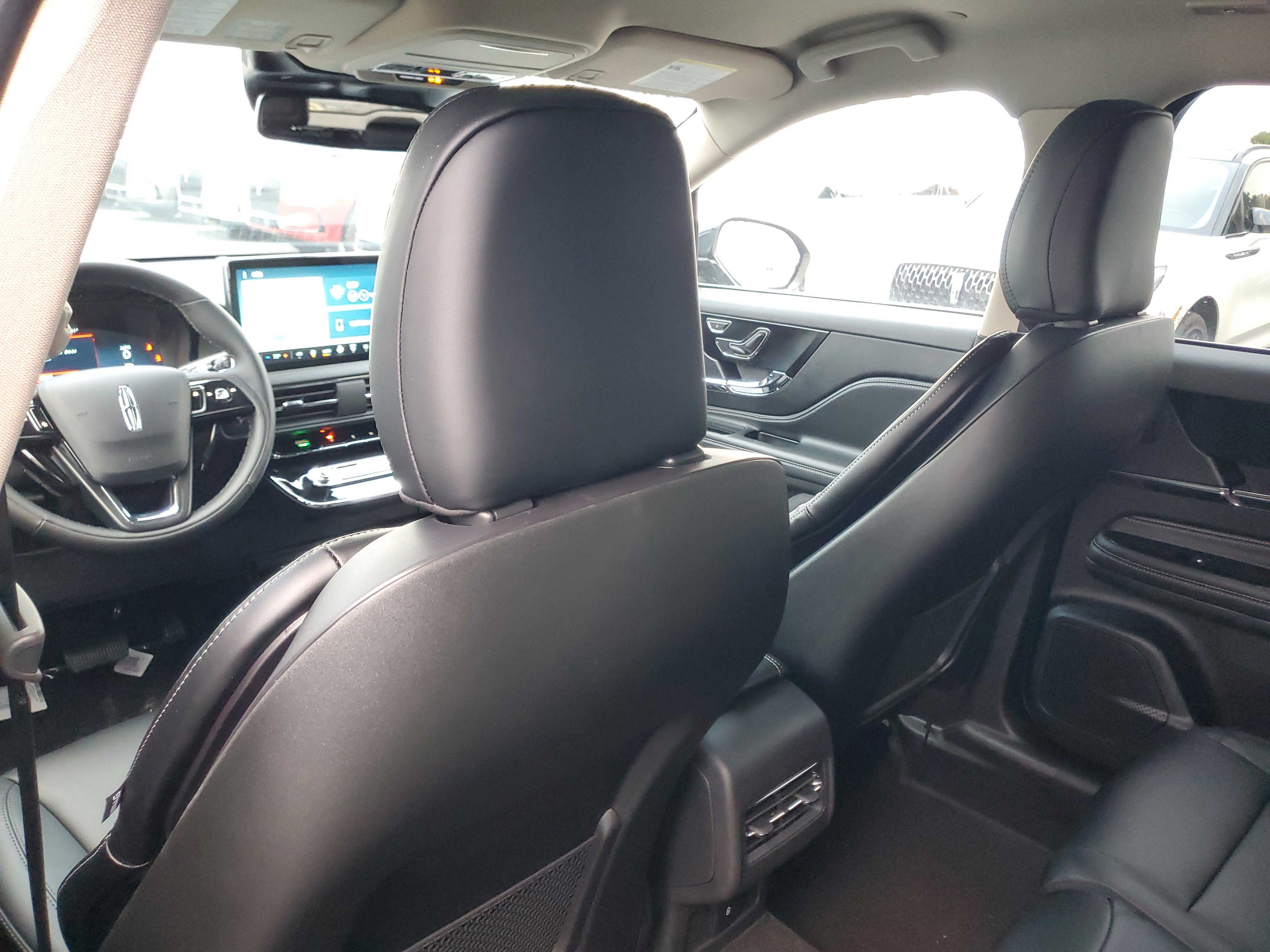 New 2026 Lincoln Corsair Premiere image 24