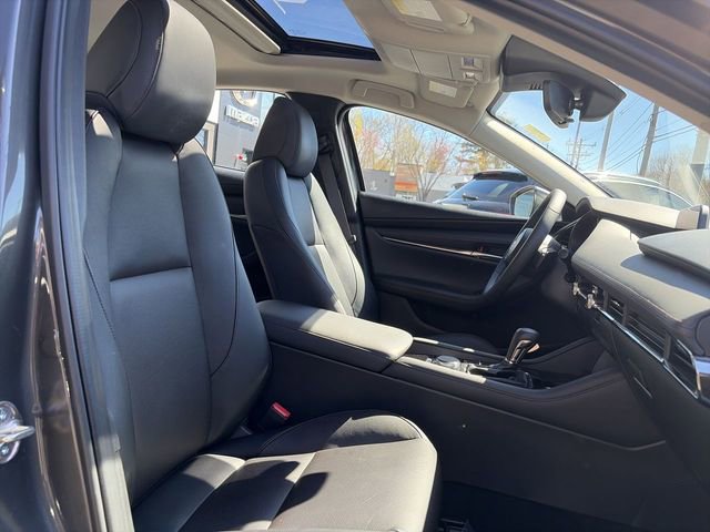 Used 2019 MAZDA MAZDA3 AWD Sedan w/ Premium Package image 25