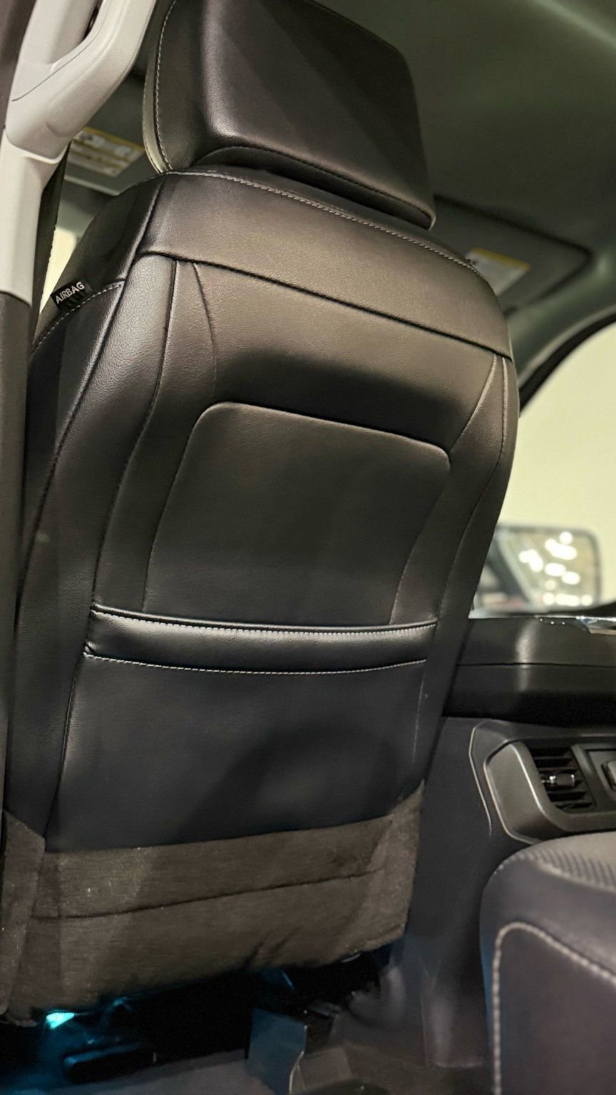 Used 2023 Ford F150 Lariat image 46