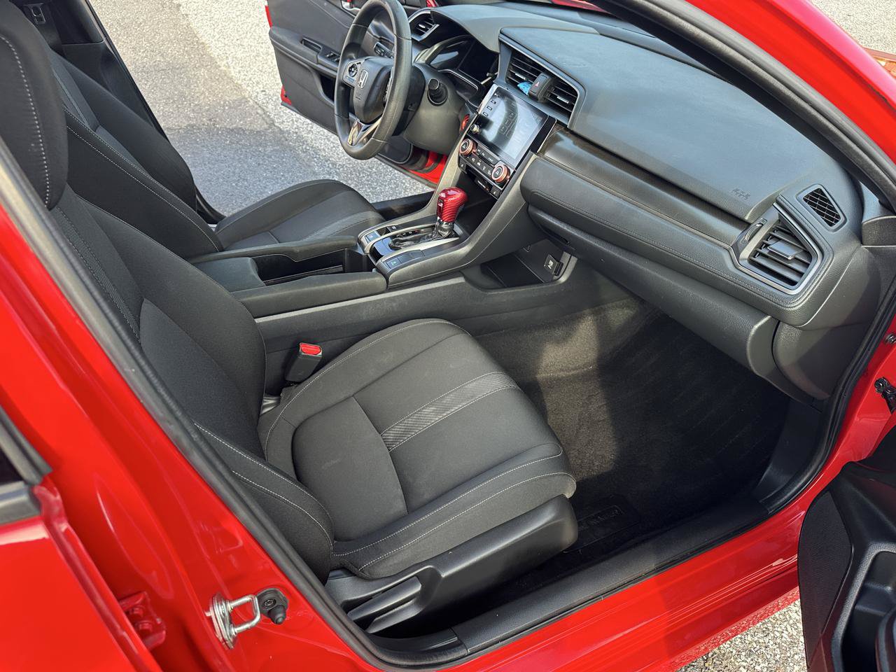 Used 2019 Honda Civic EX image 19