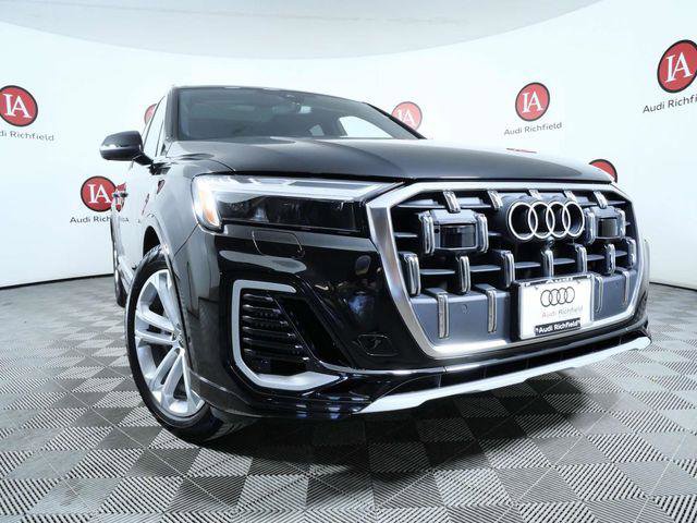 Used 2025 Audi Q7 3.0T Premium Plus w/ Premium Plus Package image 2