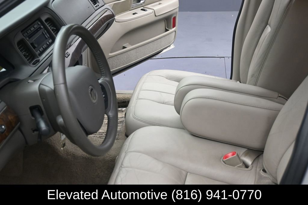 Used 2011 Mercury Grand Marquis LS RWD image 12