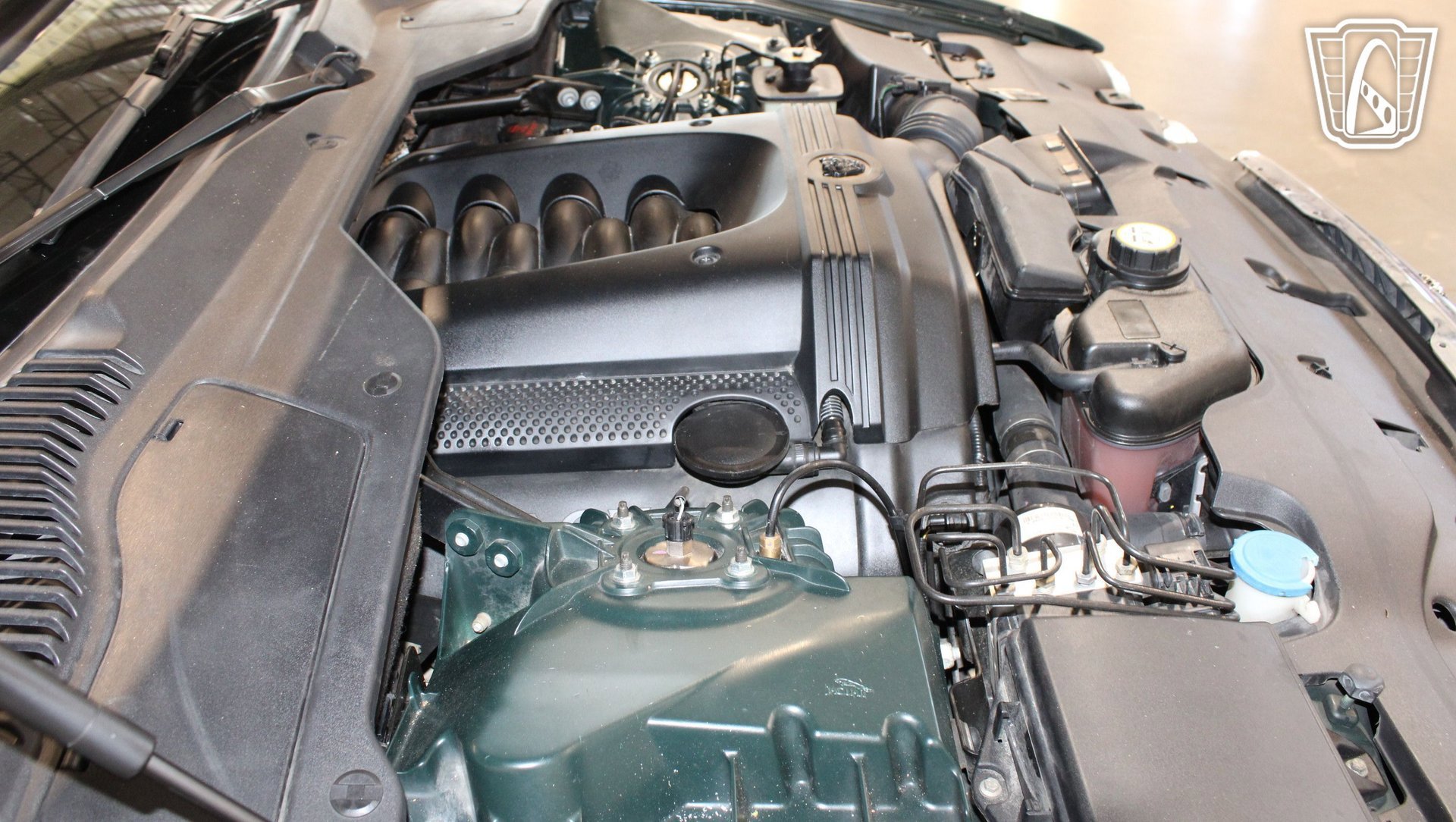 Used 2004 Jaguar XJ8 RWD image 19