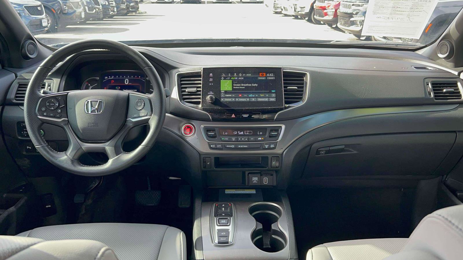 Used 2023 Honda Passport EX-L image 31