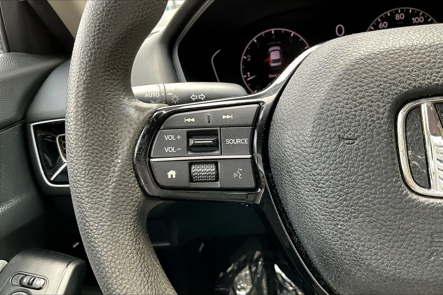Used 2022 Honda Civic LX image 8