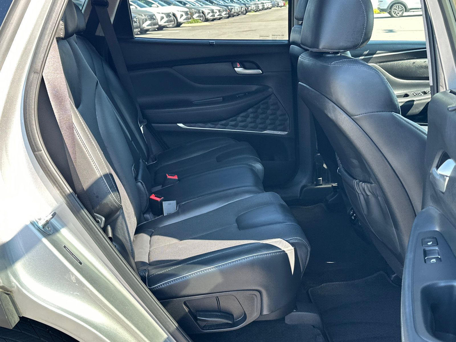 Used 2021 Hyundai Santa Fe Limited FWD image 15