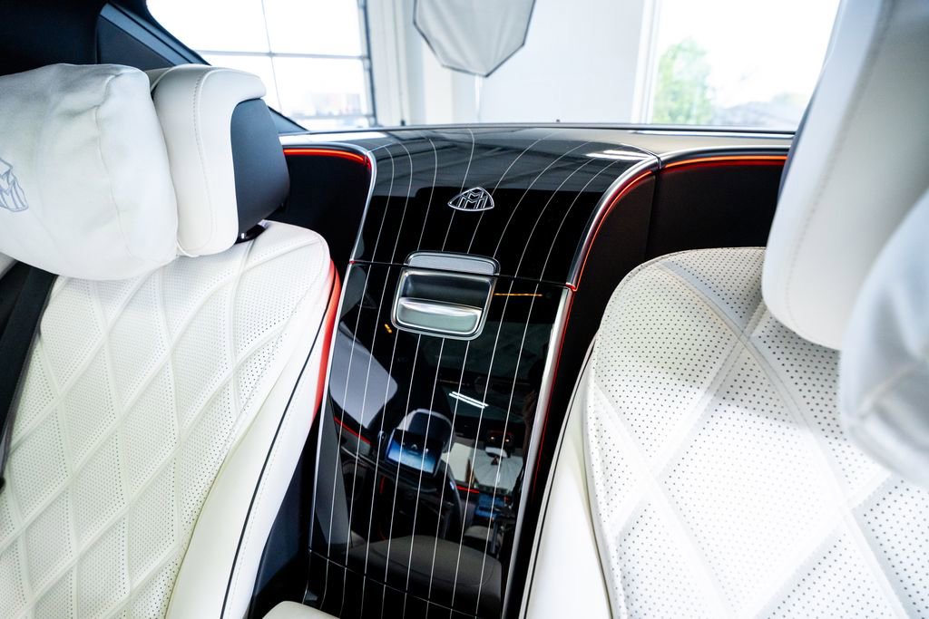 Used 2023 Mercedes-Benz Maybach S 680 4MATIC w/ Manufaktur Leather Package image 58