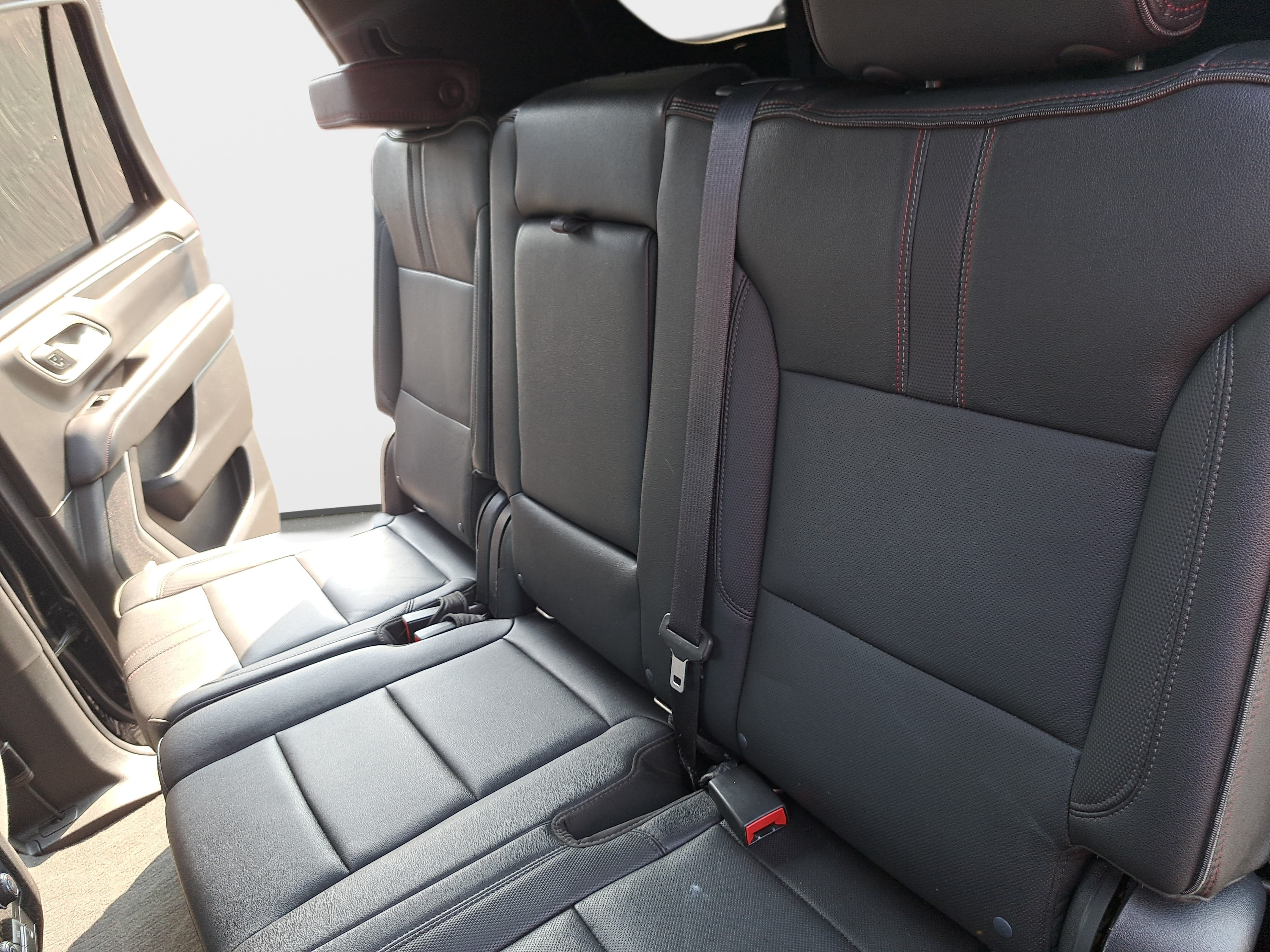 Used 2021 Chevrolet Tahoe RST AWD/4WD image 15