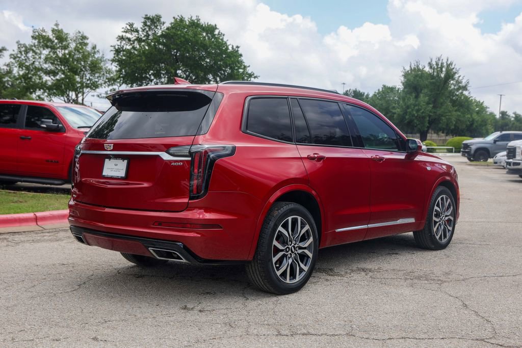 Certified 2024 Cadillac XT6 Sport w/ Technology Package AWD/4WD image 4