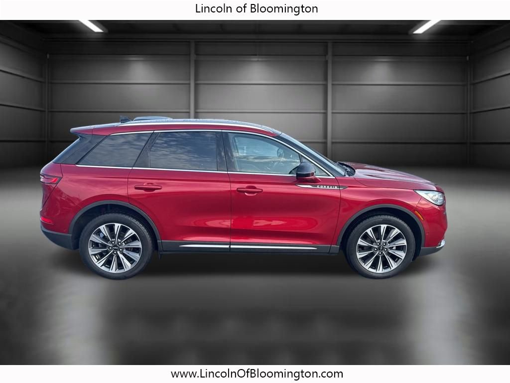 Certified 2022 Lincoln Corsair Reserve w/ Equipment Group 201A image 9