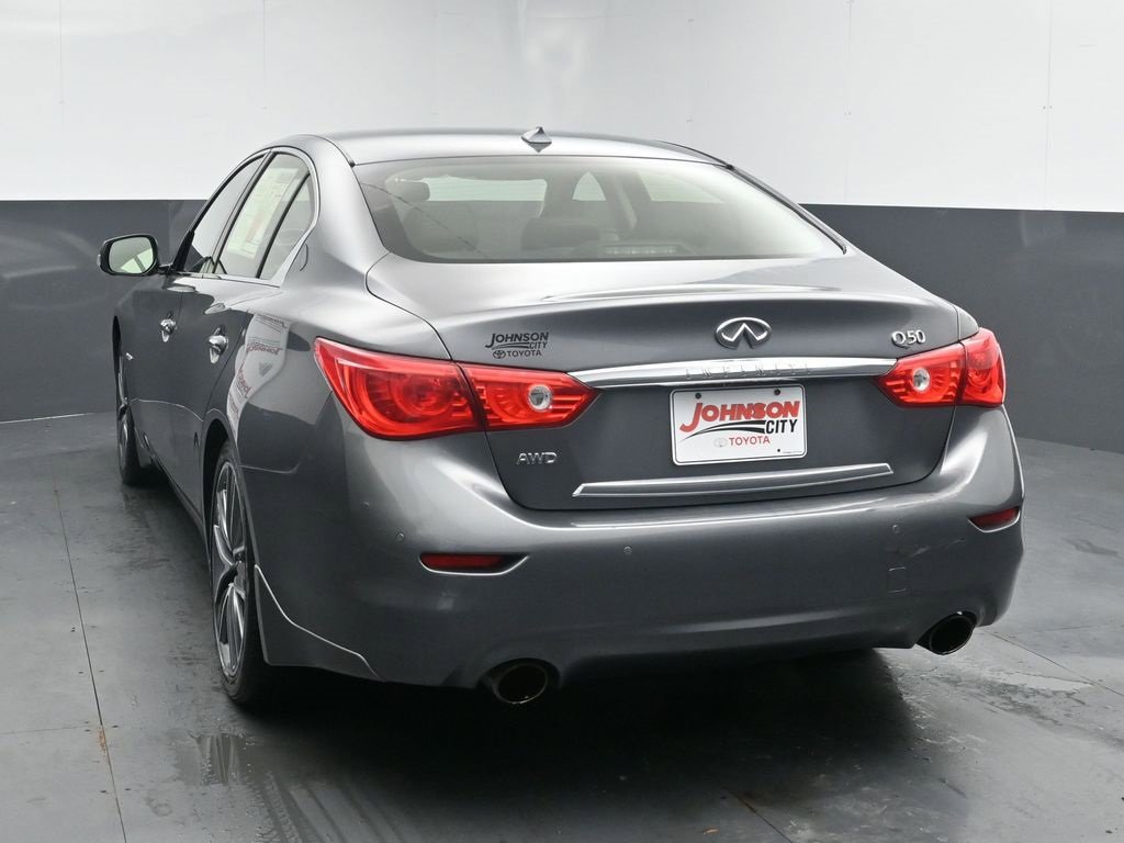 Used 2016 INFINITI Q50 Hybrid AWD image 6