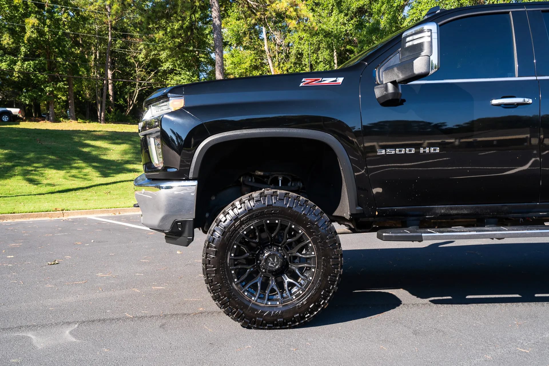 Used 2020 Chevrolet Silverado 3500 LTZ w/ LTZ Plus Package AWD/4WD image 3
