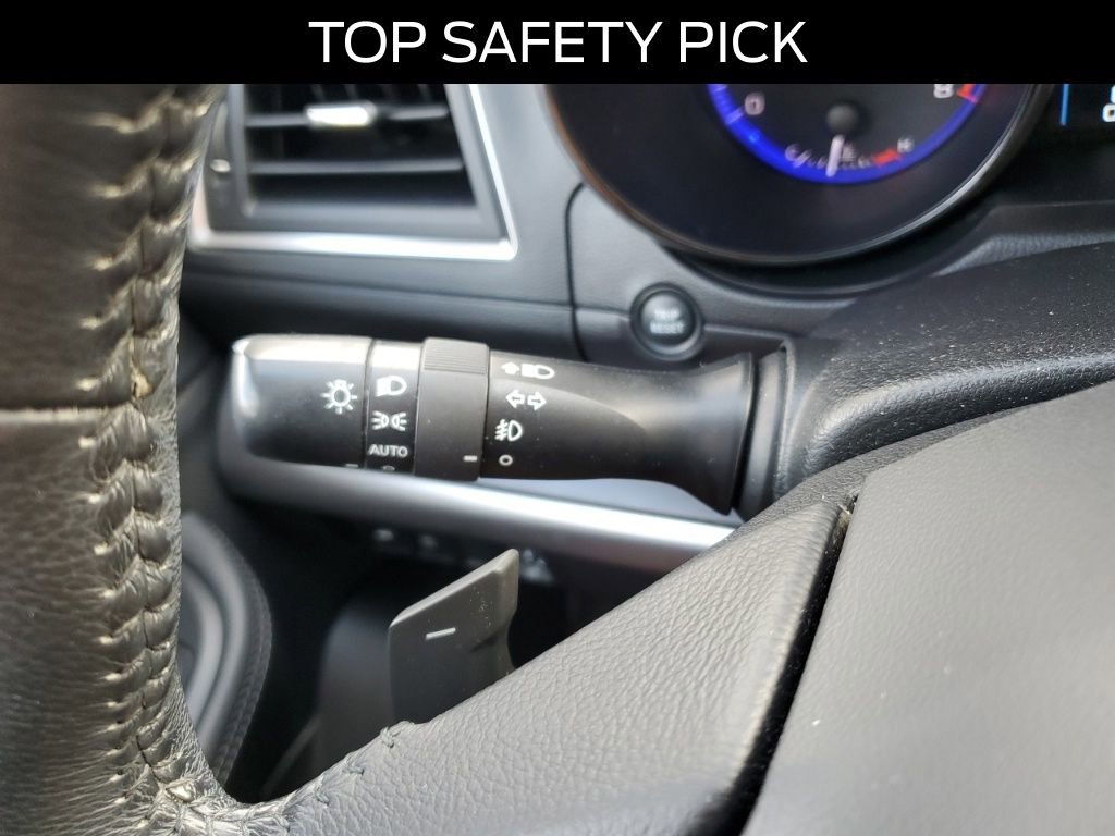 Used 2017 Subaru Legacy 2.5i Limited image 20