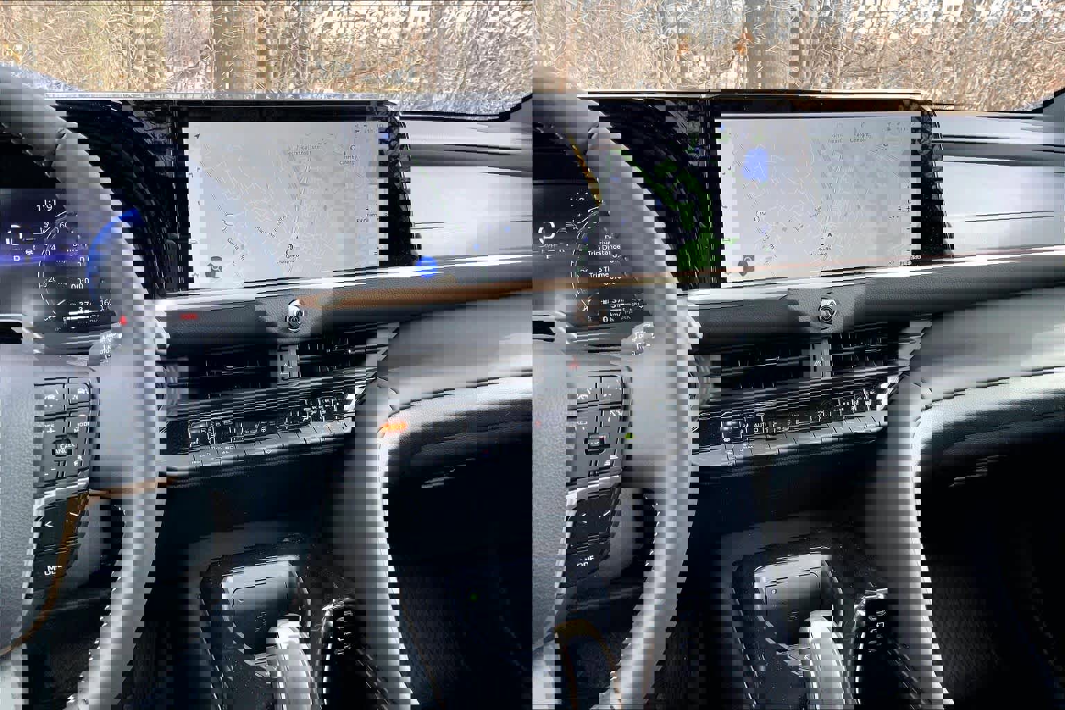 Used 2026 Toyota Crown Limited w/ Advanced Technology Package image 7