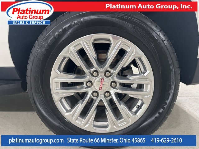 Used 2023 GMC Yukon XL SLT image 43