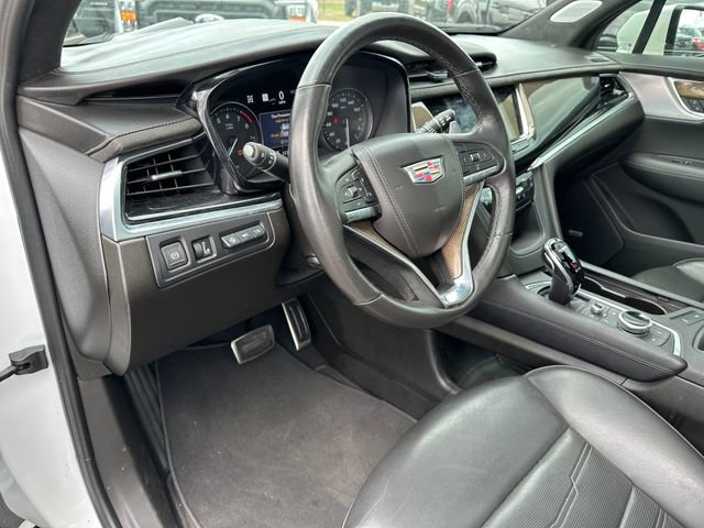 Used 2022 Cadillac XT6 Sport w/ Platinum Package image 25