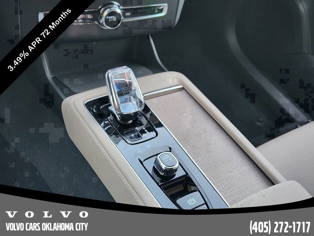 New 2026 Volvo XC90 B6 Plus w/ Protection Package Premier image 18