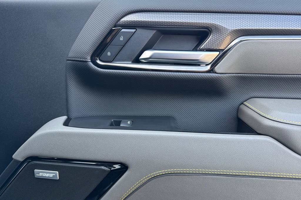 Certified 2025 Chevrolet Silverado 2500 ZR2 w/ Technology Package AWD/4WD image 19