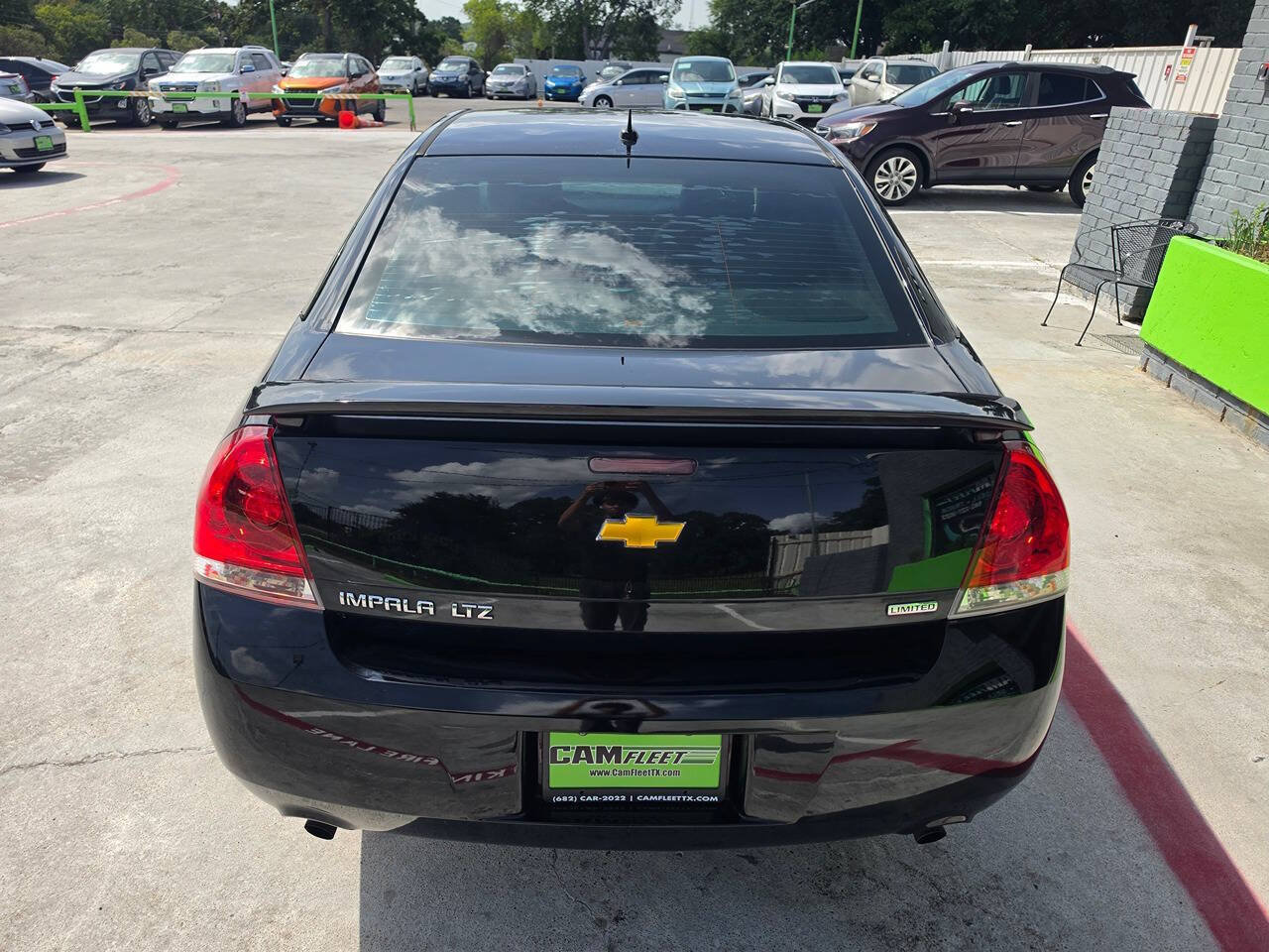 Used 2014 Chevrolet Impala LTZ FWD image 13