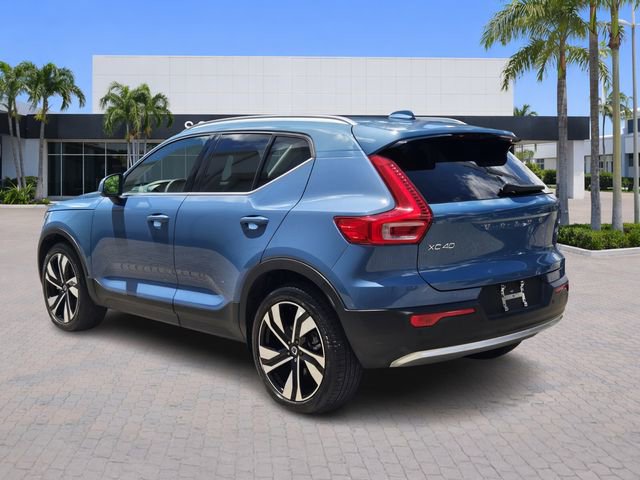 Certified 2023 Volvo XC40 B4 Plus w/ Driver Assist Package FWD image 5