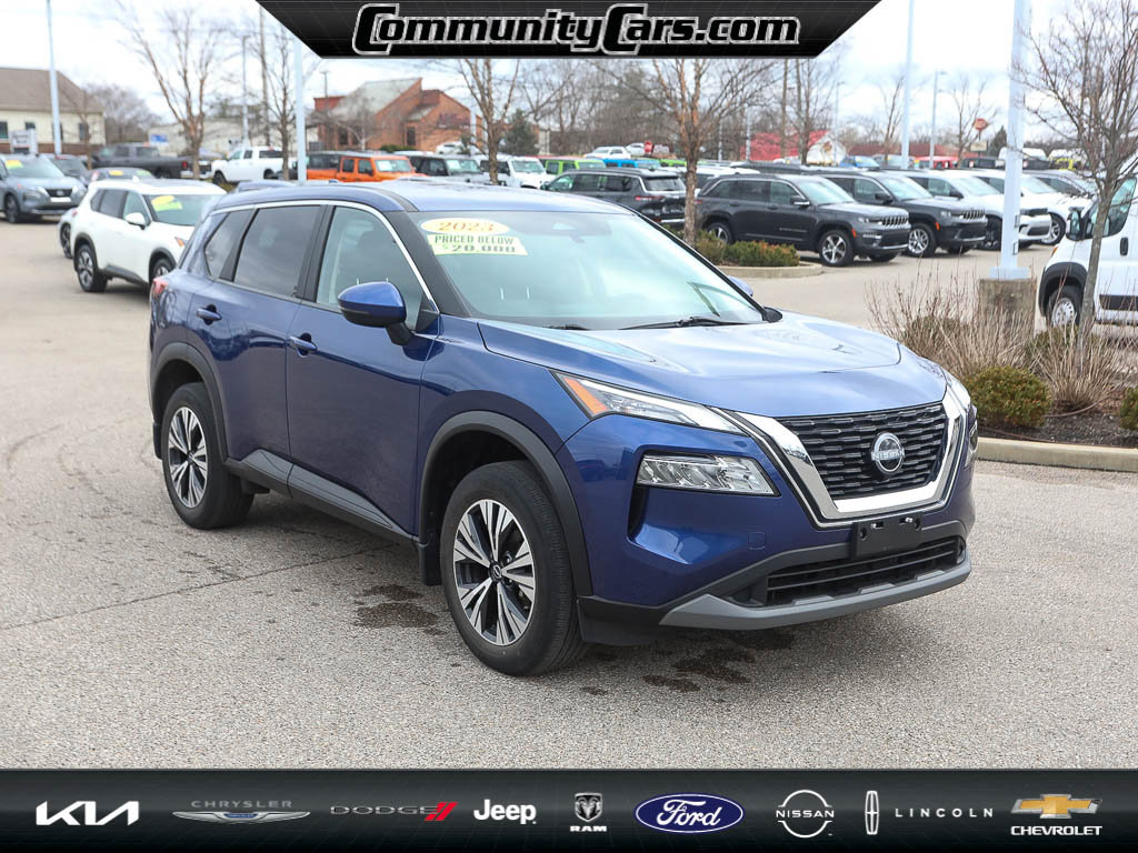 Used 2023 Nissan Rogue SV image 9