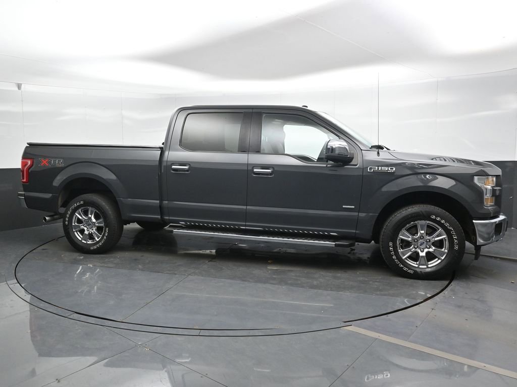Used 2017 Ford F150 XLT w/ XTR Package image 3