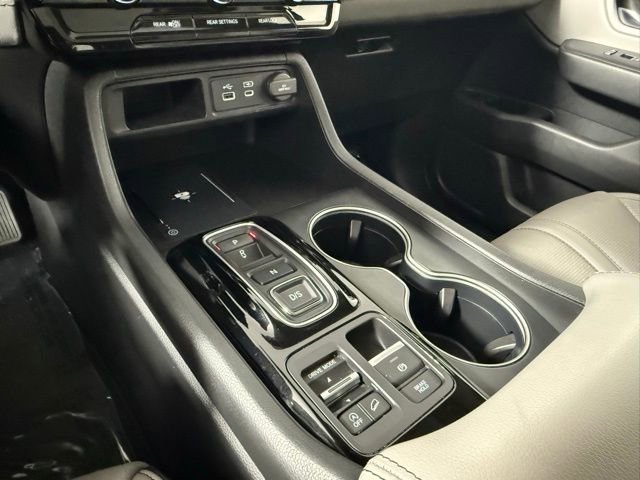 Used 2023 Honda Pilot Elite image 24