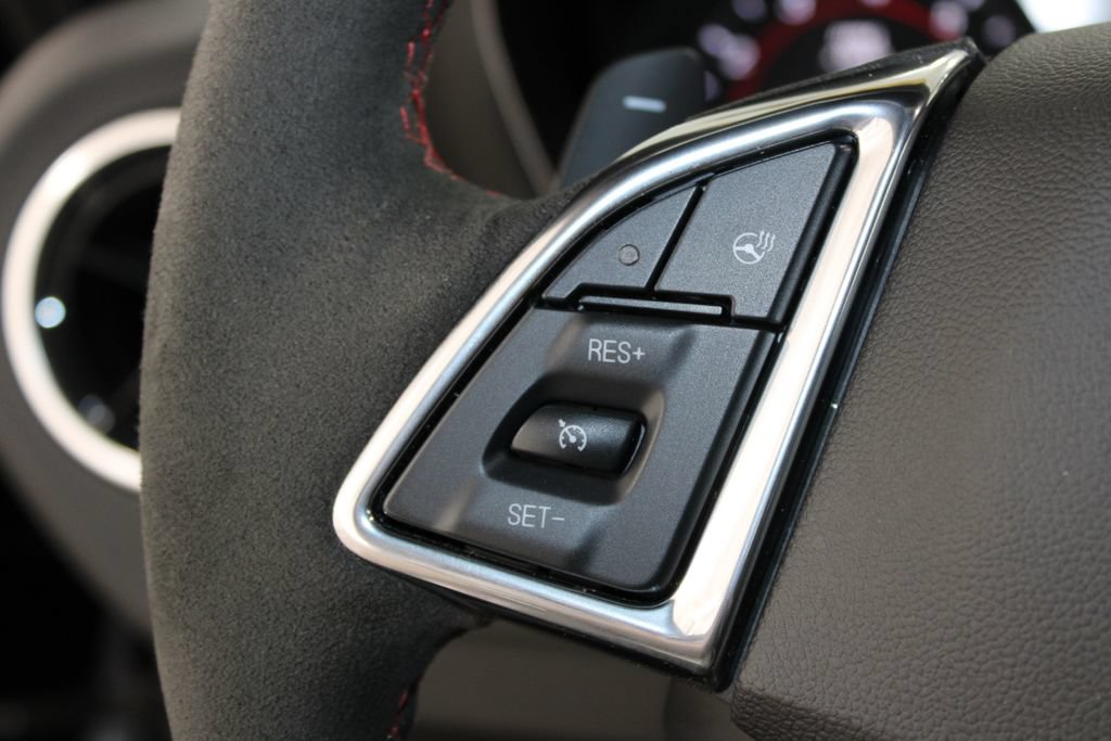 Used 2023 Chevrolet Camaro ZL1 RWD image 31