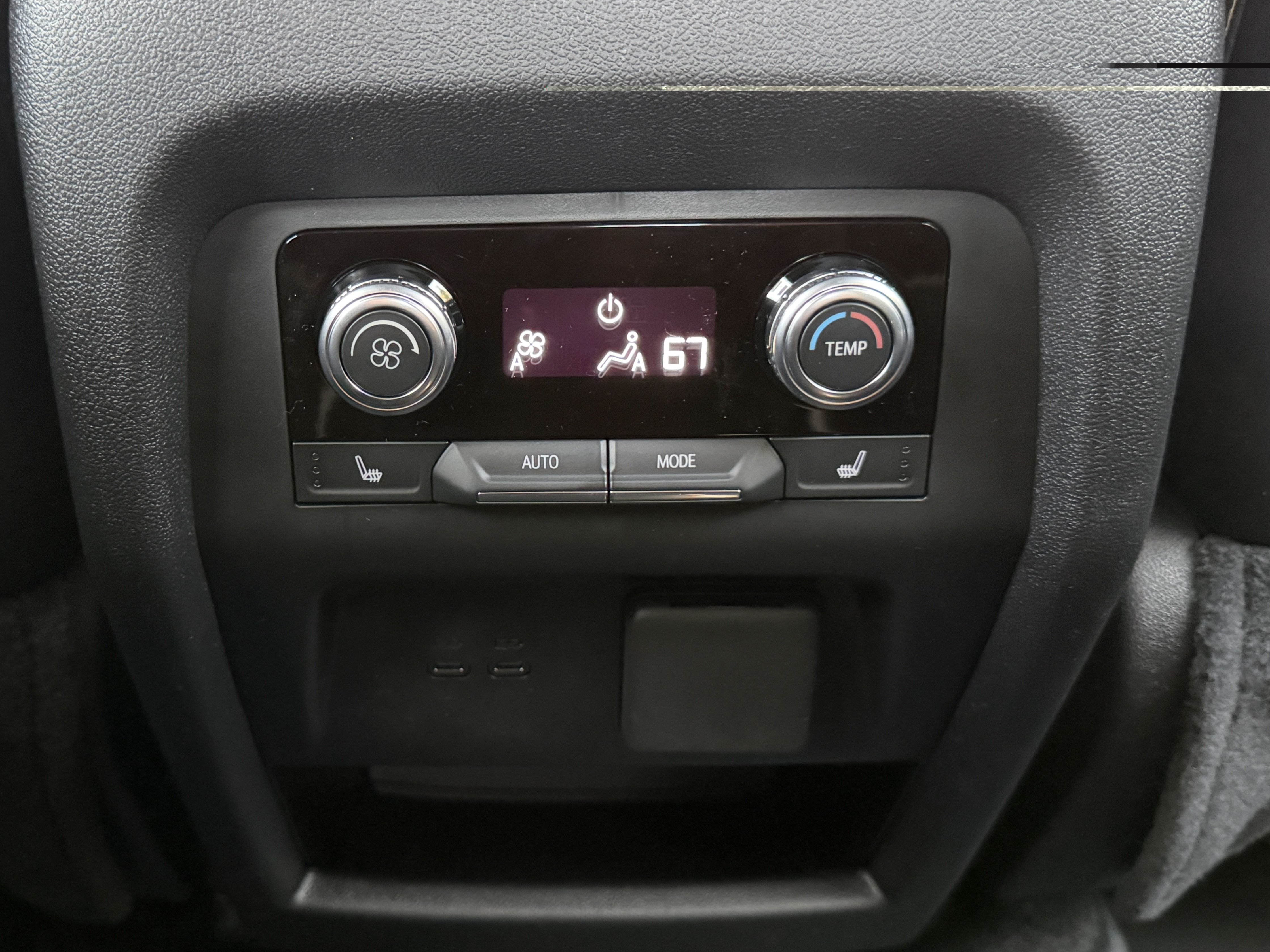 New 2026 GMC Acadia AT4 w/ Luxury Package AWD/4WD image 27