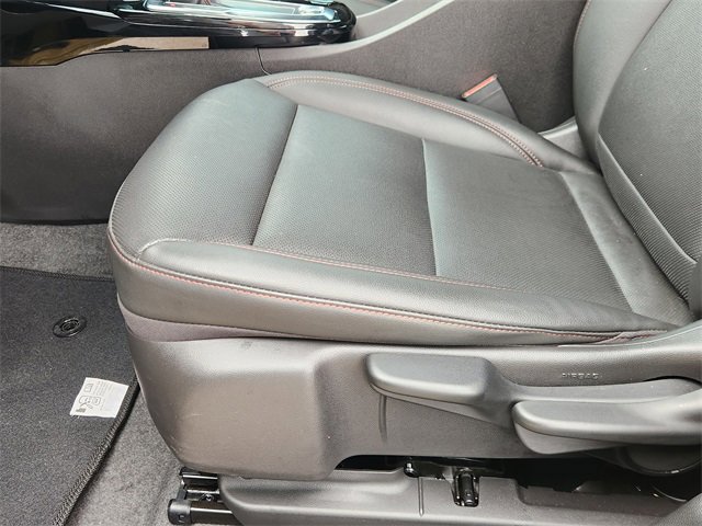 Used 2025 Chevrolet Trax RS w/ Driver Confidence Package image 23