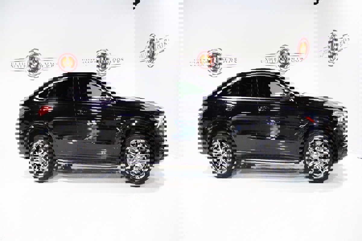 Used 2021 Mercedes-Benz GLE 53 AMG 4MATIC Coupe image 39