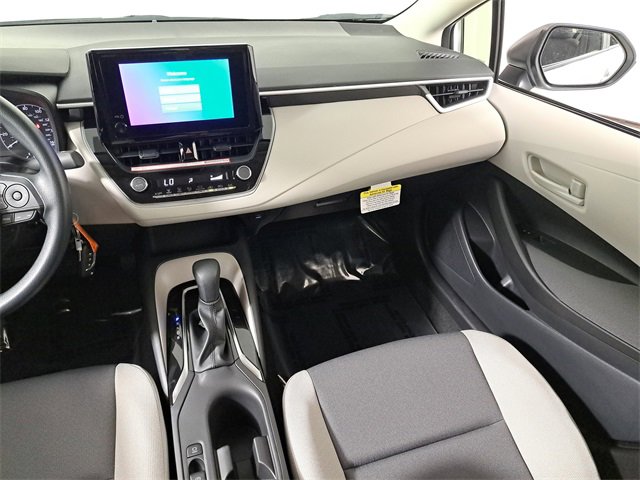 Used 2025 Toyota Corolla LE image 17