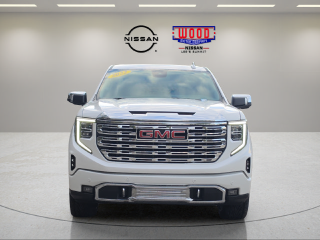 Used 2022 GMC Sierra 1500 Denali AWD/4WD image 6